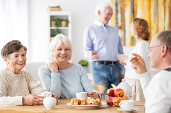 Top 4 Tips for Older Couples to Choose the Best Retirement Facility