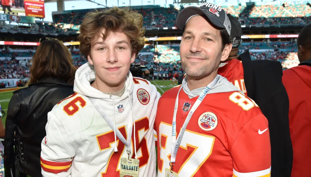 paul rudd son