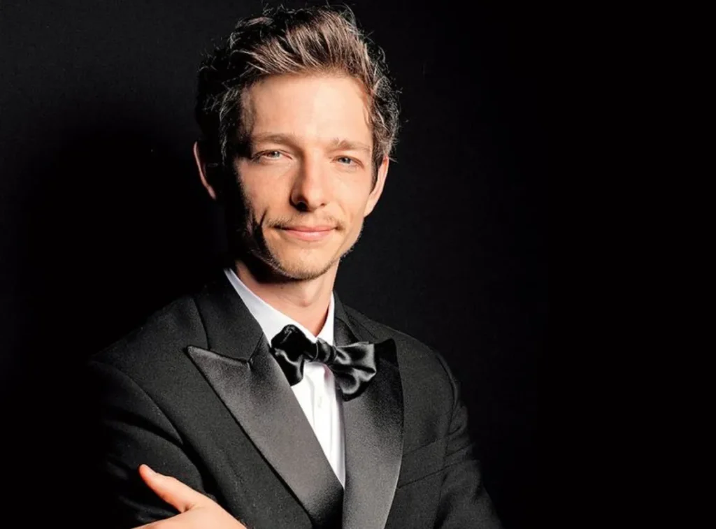 Mike Faist Height, Weight, Age, Net Worth, Career, And More