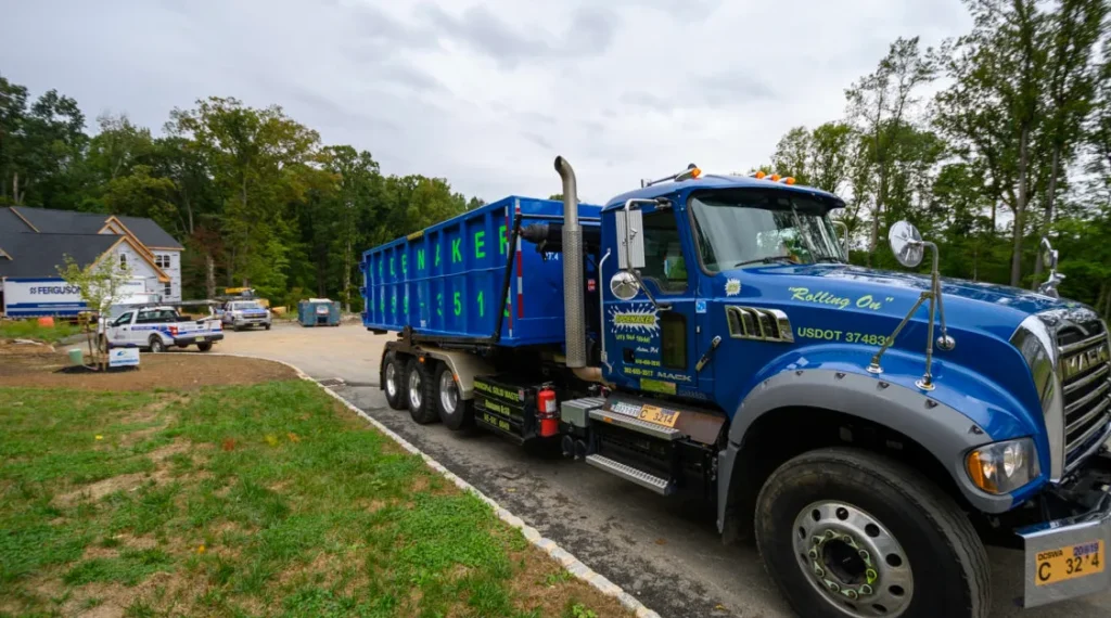 how-to-choose-the-right-roll-off-dumpster-rental-for-your-needs