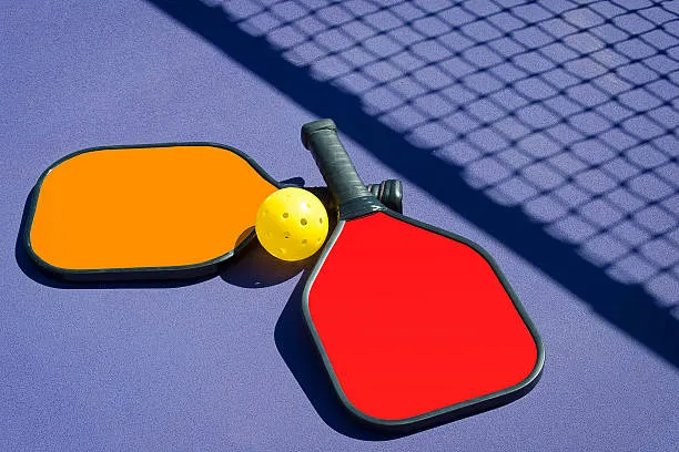 The Right Pickleball Paddles Boost Your Game