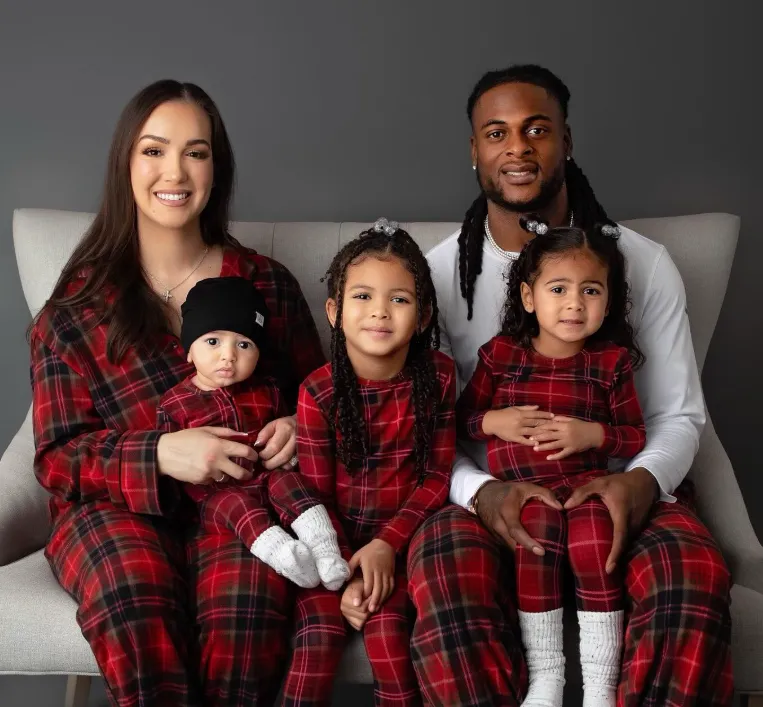 Davante Adams Wife, Age, Height, Weight, Net Worth, Career, And More