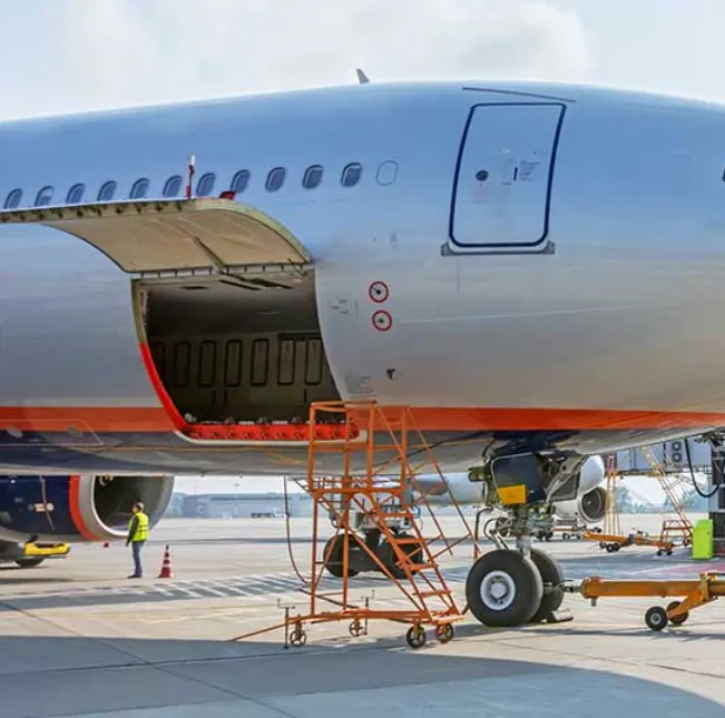 cargo-hold-safety-in-modern-aircraft