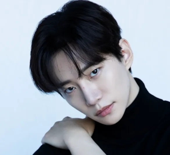 Lee Jun-Ho Wife, Age, Height, Weight, Net Worth, Career, And More