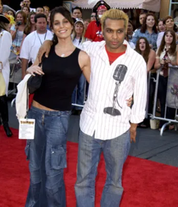 Tony Kanal's Wife, Height, Weight, Net Worth, Age, Career And Full Bio