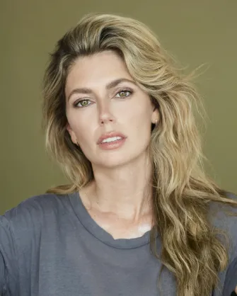 Diora Baird Age, Height, Weight, Net Worth, Career And Full Bio 