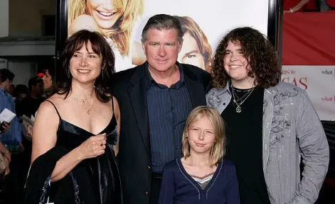 Treat Williams Wife, Age, Height, Weight, Net Worth, Career And Full Bio 