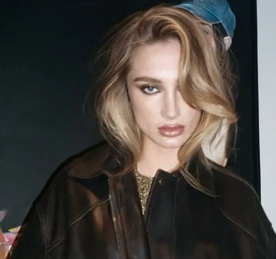 Mathilde Pinault Height, Weight, Age, Net Worth, Career, And More
