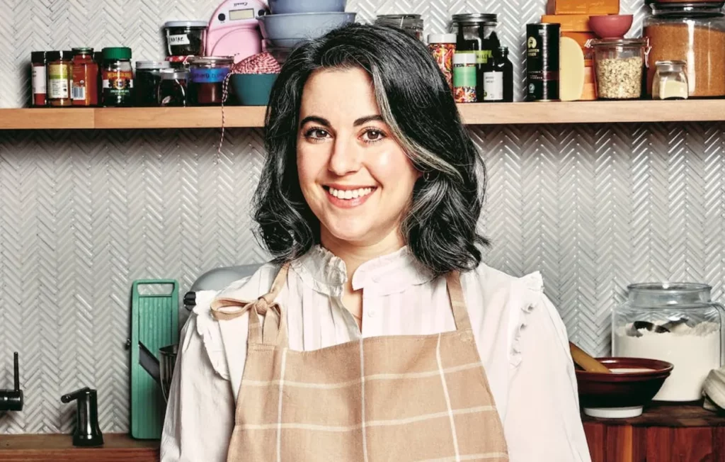 Claire Saffitz Age, Net Worth & Career Journey in 2025 The Dessert Person Phenomenon (4)