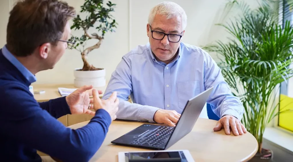 Why Regular Consultations With Accountants Boost Confidence