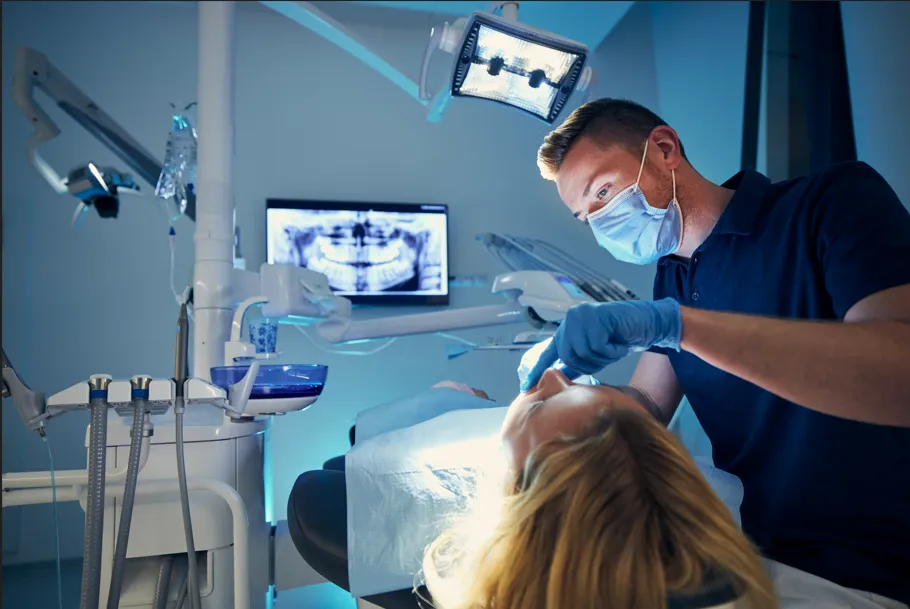Dental implants in Ipswich: is getting an implant painful? A dentist’s answer through the experience of A&L Clinics Dental implants in Ipswich is getting an implant painful A dentist’s answer through the experience of A&L Clinics